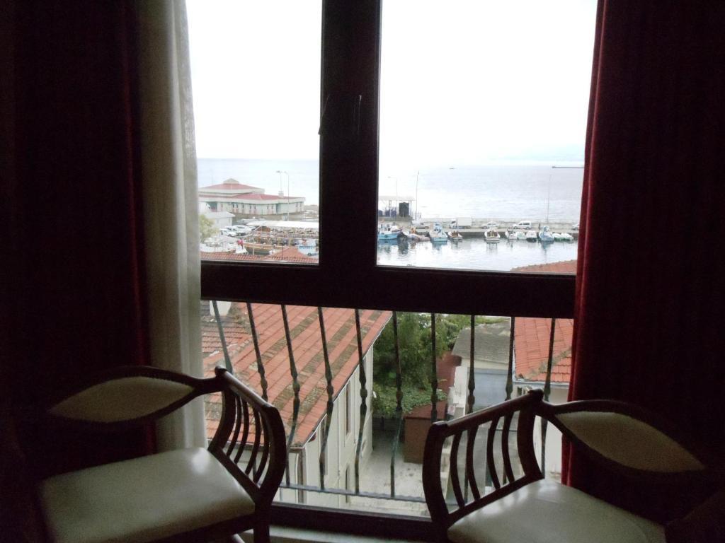 Reis Hotel Sinop Bilik gambar